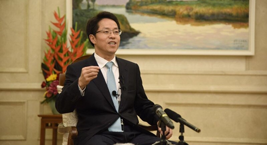 張曉明接受中央媒體和重點(diǎn)新聞網(wǎng)站集體采訪