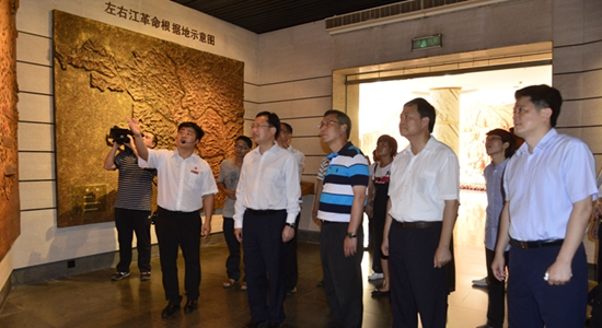 陳冬赴廣西開展青年工作調(diào)研