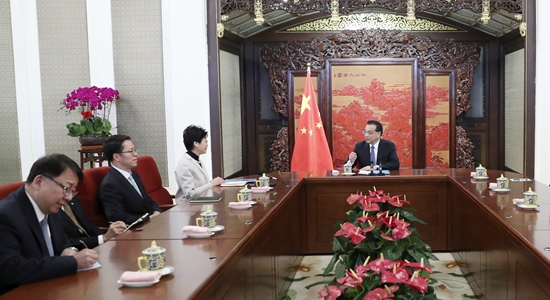 李克強(qiáng)會見來京述職的林鄭月娥