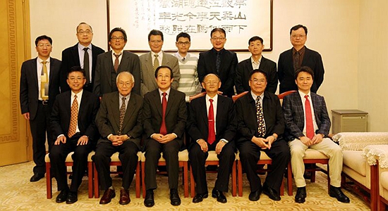 楊建平會見臺灣《祖國文摘》雜志學(xué)術(shù)交流團(tuán)
