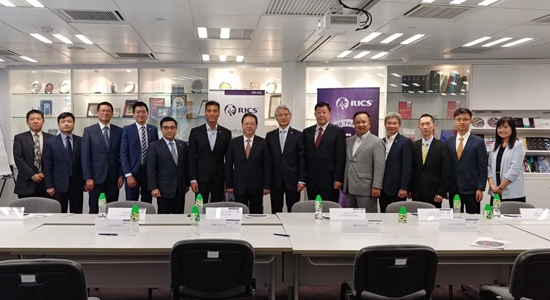 譚鐵牛走訪皇家特許測量師學(xué)會香港區(qū)