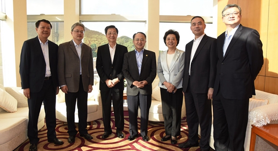 王志民會見中遠(yuǎn)海運(yùn)集團(tuán)董事長許立榮一行