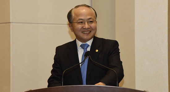 王志民會見中美交流基金會和團(tuán)結(jié)香港基金主席董建華一行