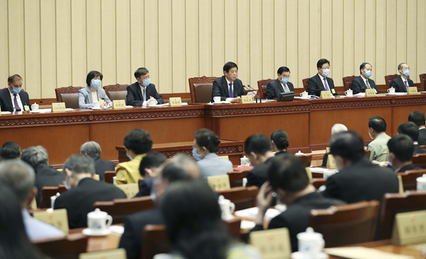 十三屆全國人大常委會第十八次會議在京閉幕 栗戰(zhàn)書主持并講話