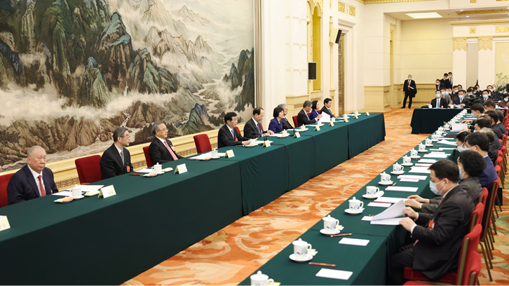 政協第十四屆全國委員會第一次會議主席團舉行第一次會議