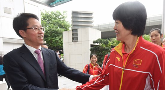 內(nèi)地奧運(yùn)精英代表團(tuán)到訪香港中聯(lián)辦